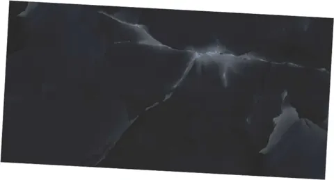 OLP MYSTERIOUS BLACK original tile surface