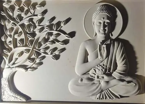 Seated Buddha Beside Curving Tree Mural — OS-SM-075