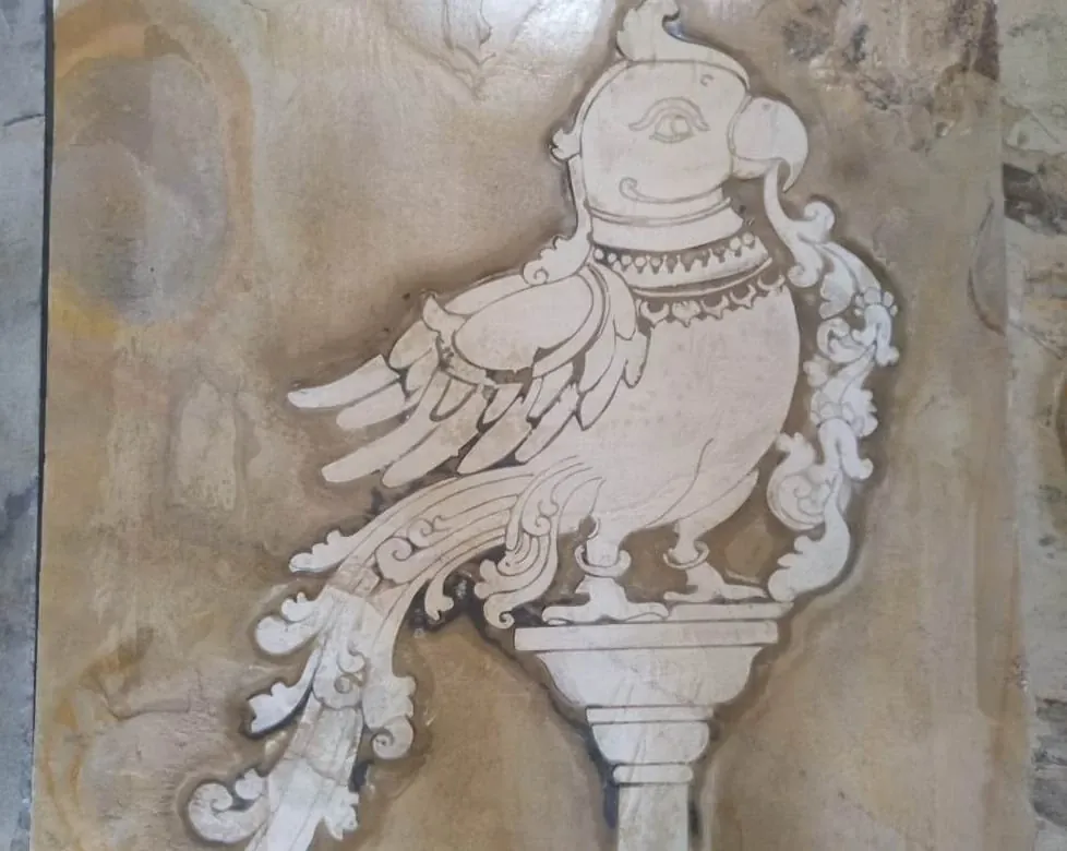 Ornamental Parrot Stone Relief — OS-SM-189, view 2